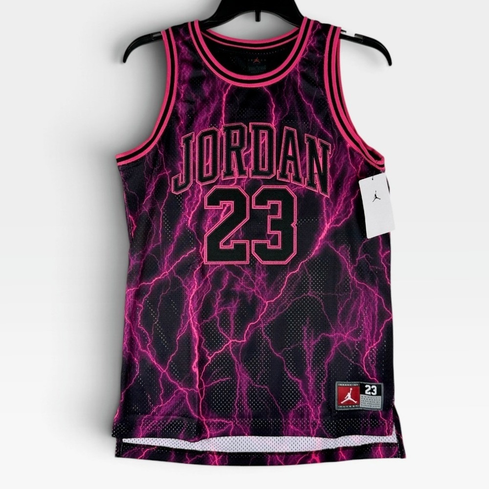 Jordan Basketball Jersey Lightning Boys Large Black Hyper Pink 95C655-K09 NWT